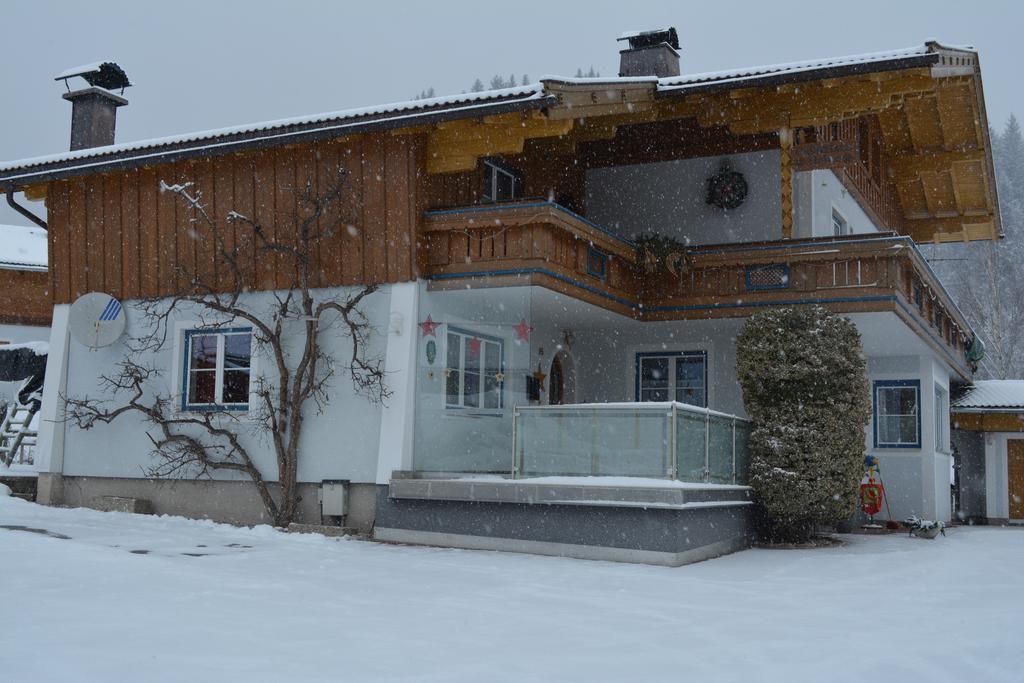 Gaestehaus Huber レオガング エクステリア 写真